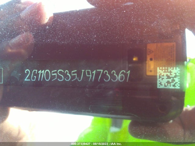 Chevrolet IMPALA LT 2018 2G1105S35J9173361 Image 9