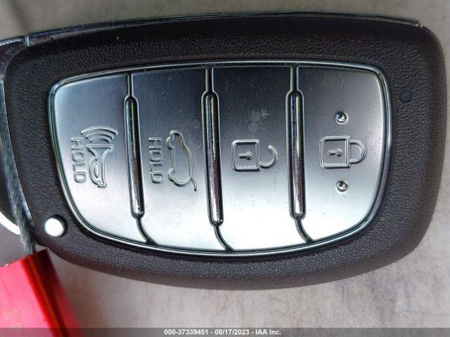 KM8J33A49LU127577 Hyundai Tucson Value