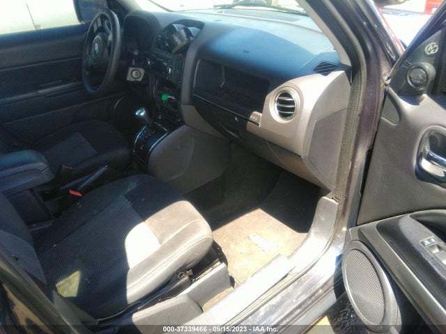 1C4NJPBA5FD190932 Jeep Patriot Altitude Edition