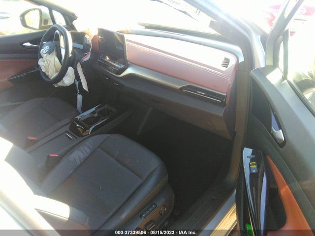 WVGTMPE26MP028561 Volkswagen ID.4 PRO S