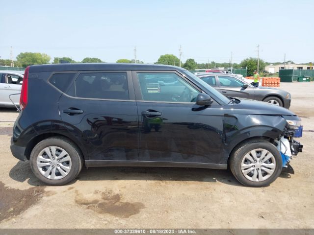 KNDJ23AU3M7147752 KIA SOUL LX