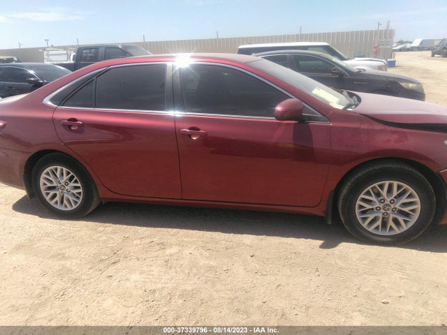 2017 TOYOTA CAMRY XLE/SE/LE/XSE VIN: 4T1BF1FK4HU626799