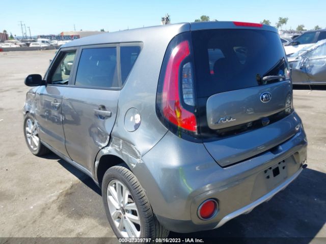 KNDJP3A51J7564793 KIA SOUL +