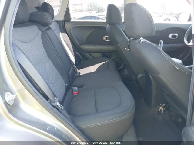 KNDJP3A51J7564793 KIA SOUL +