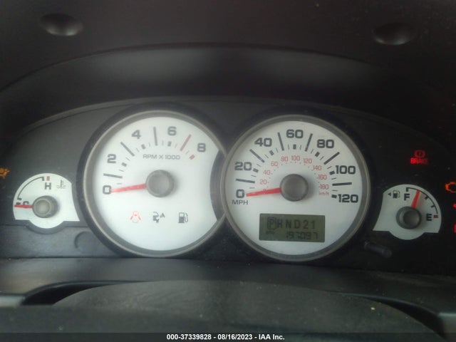 2007 FORD ESCAPE XLT VIN: 1FMCU93147KA24385