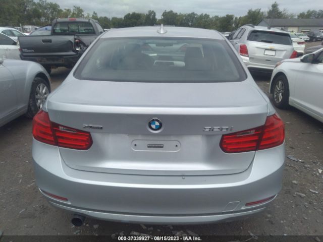 WBA3C3G50FNS75092 BMW 3 Series 320i Xdrive
