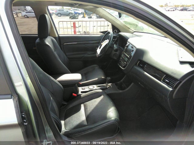 JA4AZ3A33GZ002703 Mitsubishi Outlander Se/sel/es