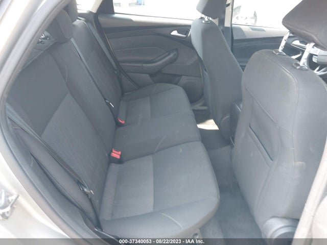 Ford FOCUS SE 2016 1FADP3K22GL221594 Image 15