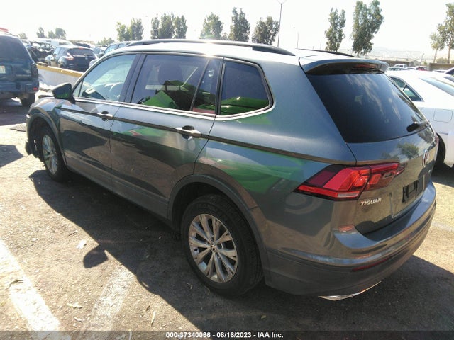3VV1B7AX6JM074431 Volkswagen TIGUAN S