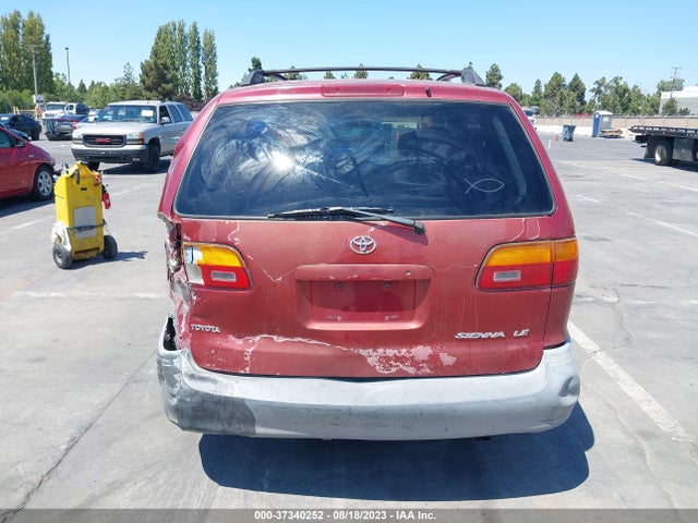 1998 TOYOTA SIENNA LE/XLE VIN: 4T3ZF13C9WU009222