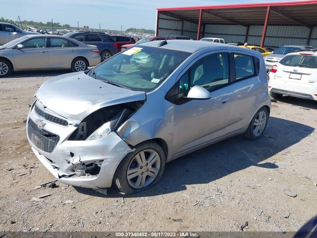 Chevrolet Spark Lt 2015 KL8CD6S9XFC739053 Image 2