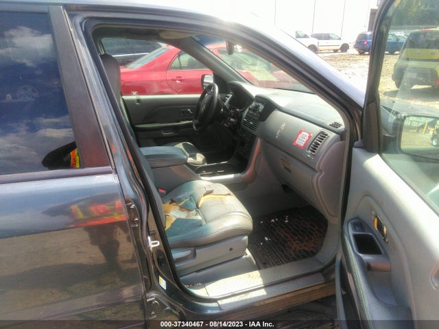 2004 HONDA PILOT EX VIN: 2HKYF18564H507386