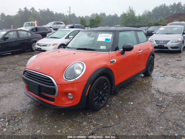 WMWXP5C56K2H95755 Mini Hardtop 2 Door Cooper