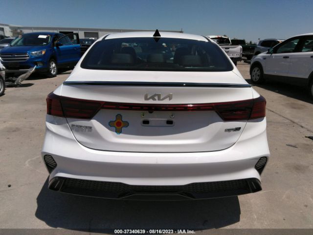 3KPF54AD5NE472147 KIA Forte Gt-line
