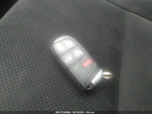 1C4RJFAG1JC220332 Jeep Grand Cherokee Altitude