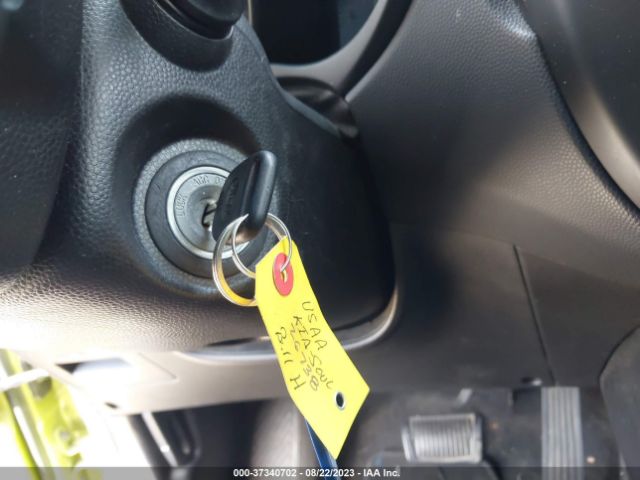 KNDJN2A21E7713456 KIA Soul Base
