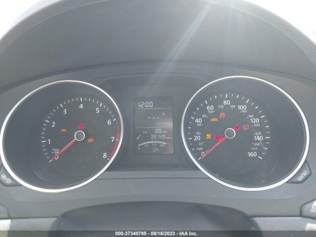 3VW2B7AJ3HM281977 Volkswagen Jetta 1.4t S