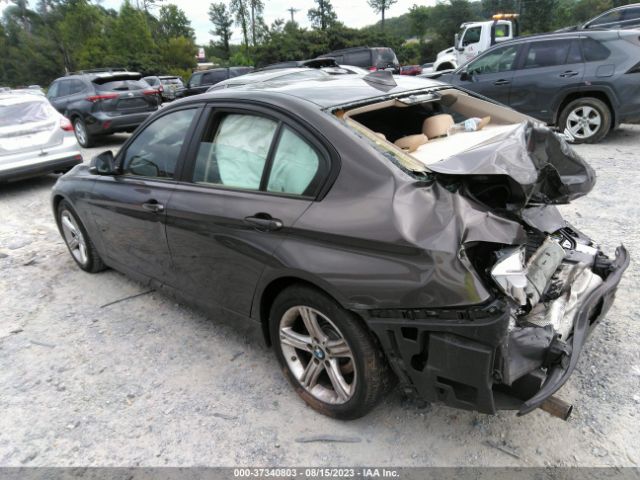 WBA3B1G58ENN90437 BMW 3 Series 320i