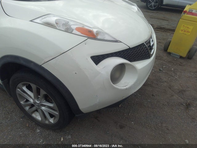 2011 NISSAN JUKE S VIN: JN8AF5MR3BT020032