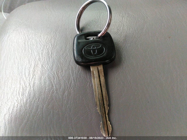 2005 TOYOTA CAMRY STD/LE/SE/XLE VIN: 4T1BE32KX5U063936