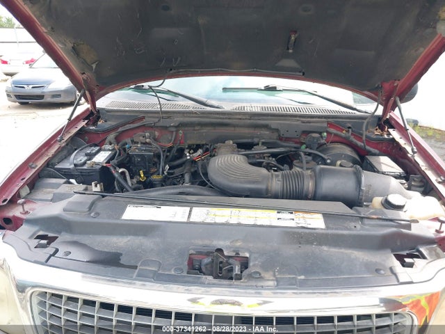 2001 FORD EXPEDITION XLT VIN: 1FMPU16L01LA97867