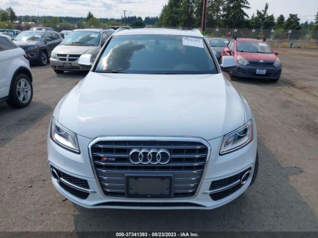 WA1CGAFP3EA129526 Audi Sq5 Premium Plus
