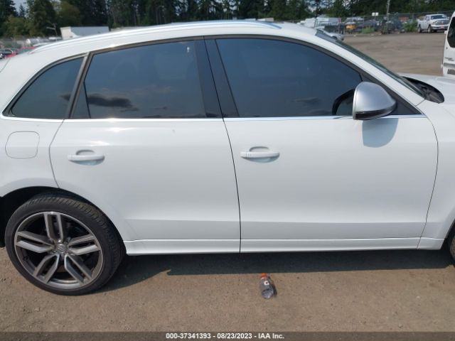 WA1CGAFP3EA129526 Audi Sq5 Premium Plus