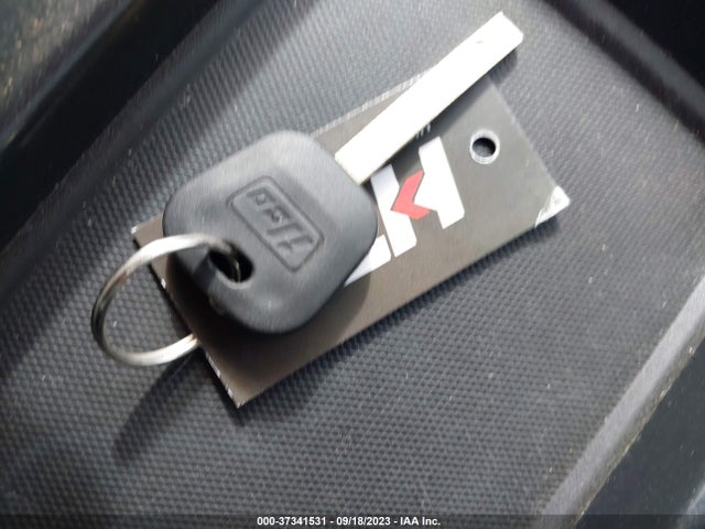 Chevrolet CAMARO LS 2014 2G1FA1E33E9232467 Image 11