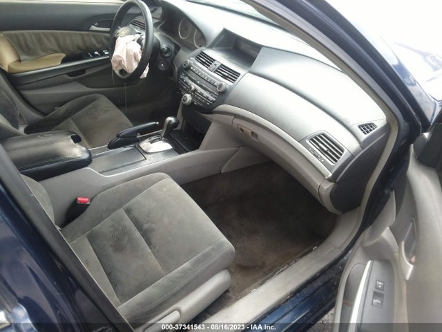 2008 HONDA ACCORD SDN EX VIN: 1HGCP26728A013381