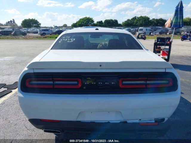 2C3CDZAG3KH672543 Dodge Challenger Sxt