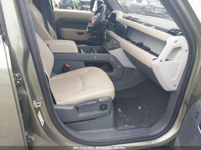 2020 Land Rover Defender, VIN: SALEJ7EX7L2019678