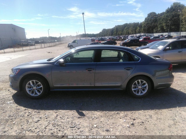 1VWAT7A36HC063804 Volkswagen Passat 1.8t S