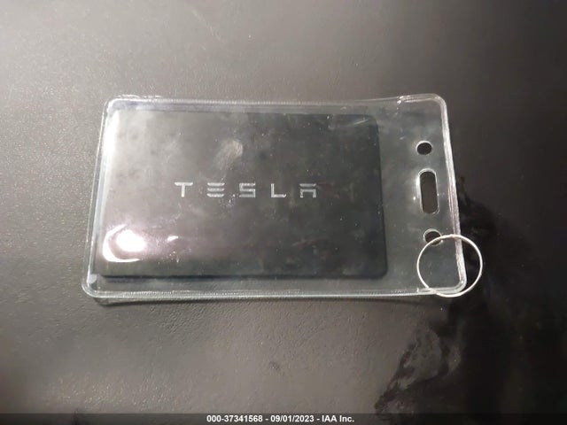Tesla Model Y Long Range 2023 7SAYGAEE2PF598163 Image 3