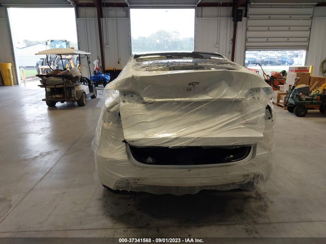 Tesla Model Y Long Range 2023 7SAYGAEE2PF598163 Image 12