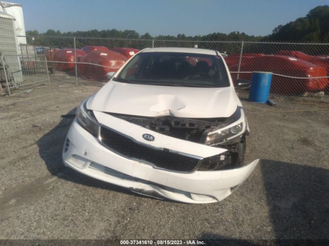 3KPFK4A71HE107634 KIA FORTE LX