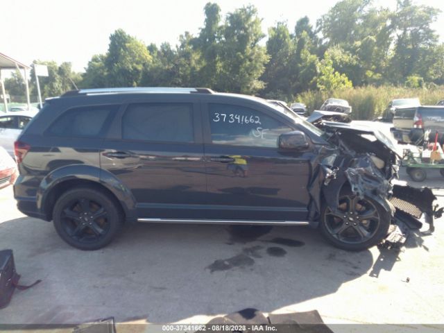 3C4PDCGG1JT275677 Dodge Journey Crossroad