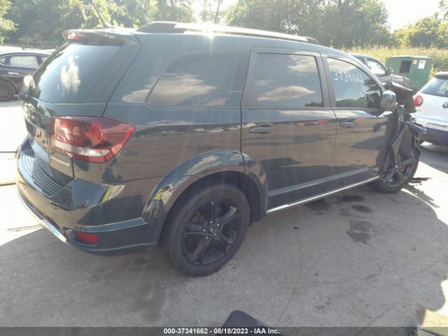 3C4PDCGG1JT275677 Dodge Journey Crossroad