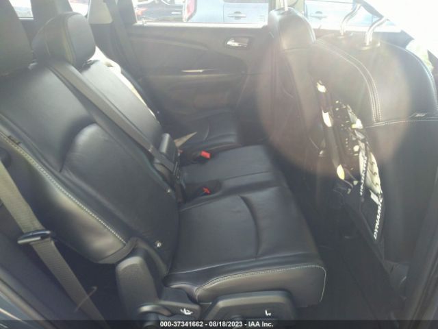 3C4PDCGG1JT275677 Dodge Journey Crossroad