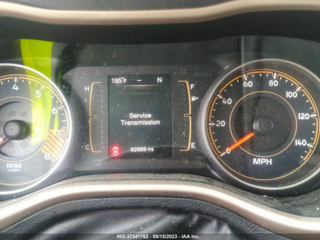 1C4PJMAB4FW665296 Jeep Cherokee Sport