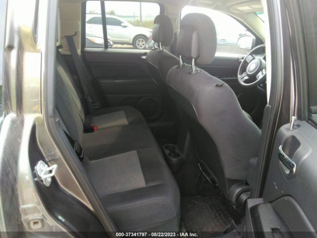 1C4NJDBBXGD500825 Jeep Compass Sport