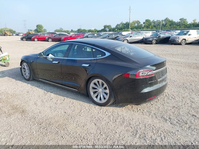 Tesla Model S 75d/100d/p100d 2018 5YJSA1E22JF278603 Image 3