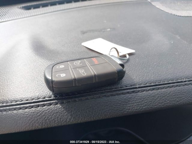 3C4NJDBB3NT105313 Jeep Compass Latitude