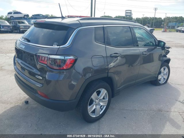 3C4NJDBB3NT105313 Jeep Compass Latitude