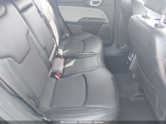 3C4NJDBB3NT105313 Jeep Compass Latitude