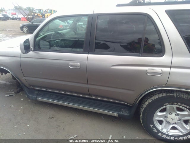 2001 TOYOTA 4RUNNER SR5 VIN: JT3HN86R110344340