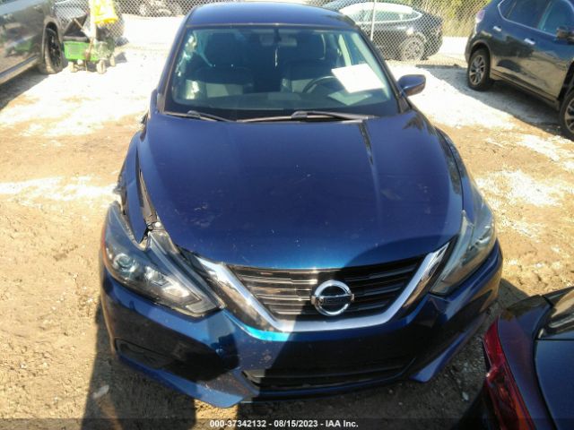 1N4AL3AP2HN310891 Nissan Altima 2.5 Sr