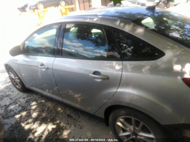 2015 FORD FOCUS SE VIN: 1FADP3F2XFL354838