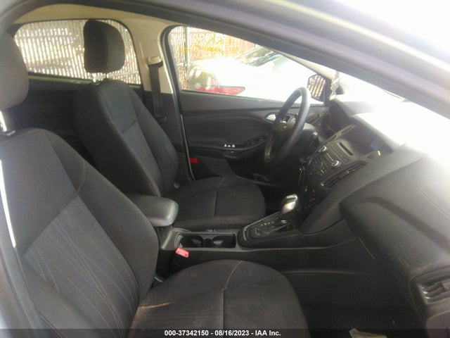 2015 FORD FOCUS SE VIN: 1FADP3F2XFL354838