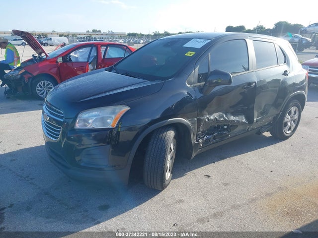 Chevrolet TRAX LS 2015 KL7CJKSB9FB180027 Image 2