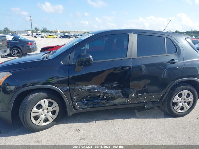 Chevrolet TRAX LS 2015 KL7CJKSB9FB180027 Image 6